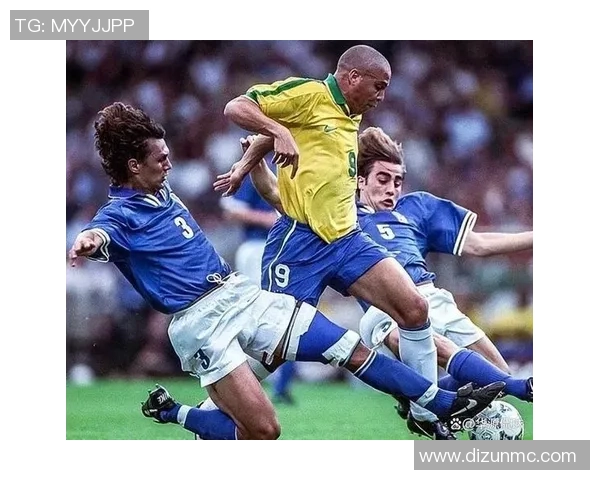 传奇球星回顾:那些改变足球历史的伟大人物与精彩瞬间 传奇球星回顾:那些改变足球历史的伟大人物与精彩瞬间